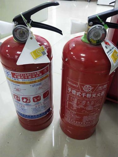销售各种安全指示牌,应急灯, 呼吸器, 防护服,水水带,消防栓等